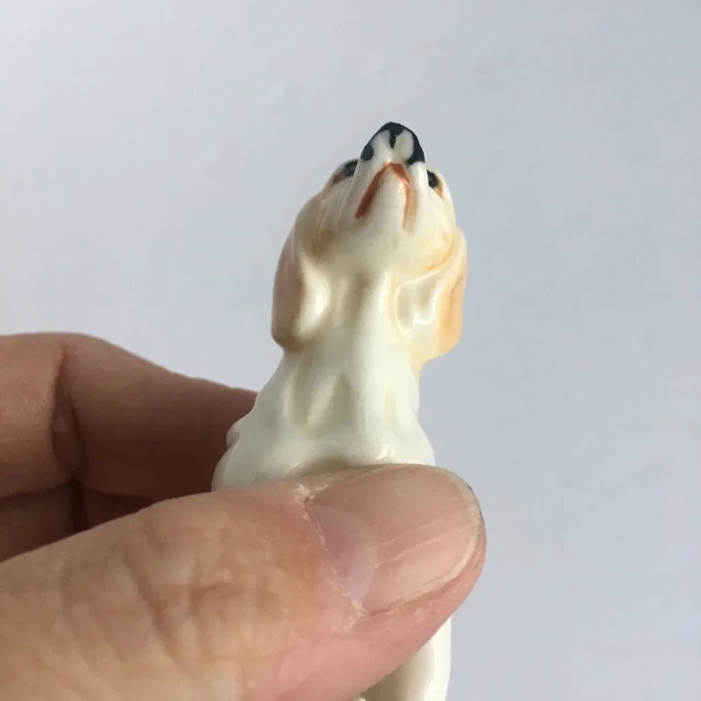 Vintage Dog Figurine Statue - White Standard or Mini Miniature Poodle‎